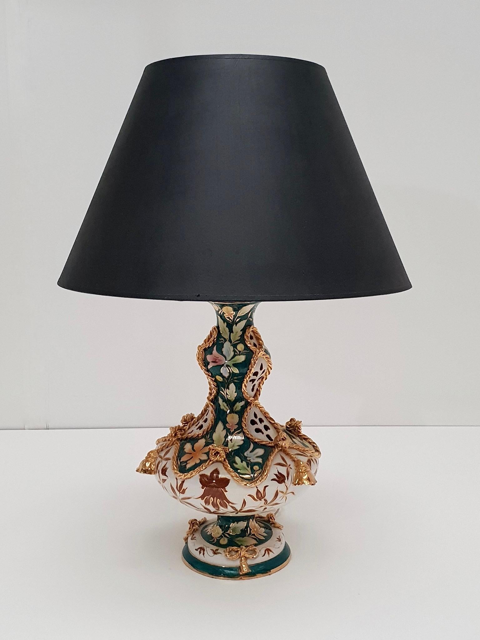 Italian Porcelain Gilded Table Lamp, circa 1970s 4