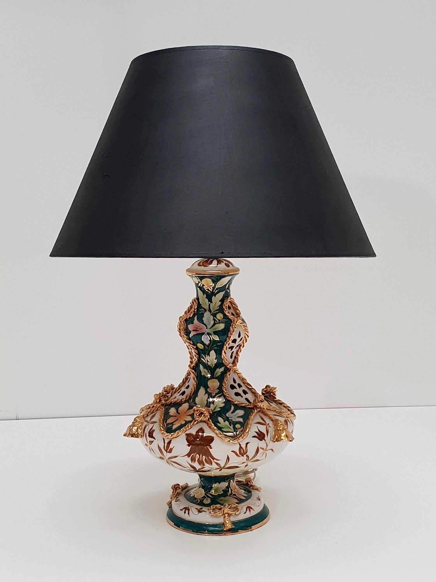 Gilt Italian Porcelain Gilded Table Lamp, circa 1970s