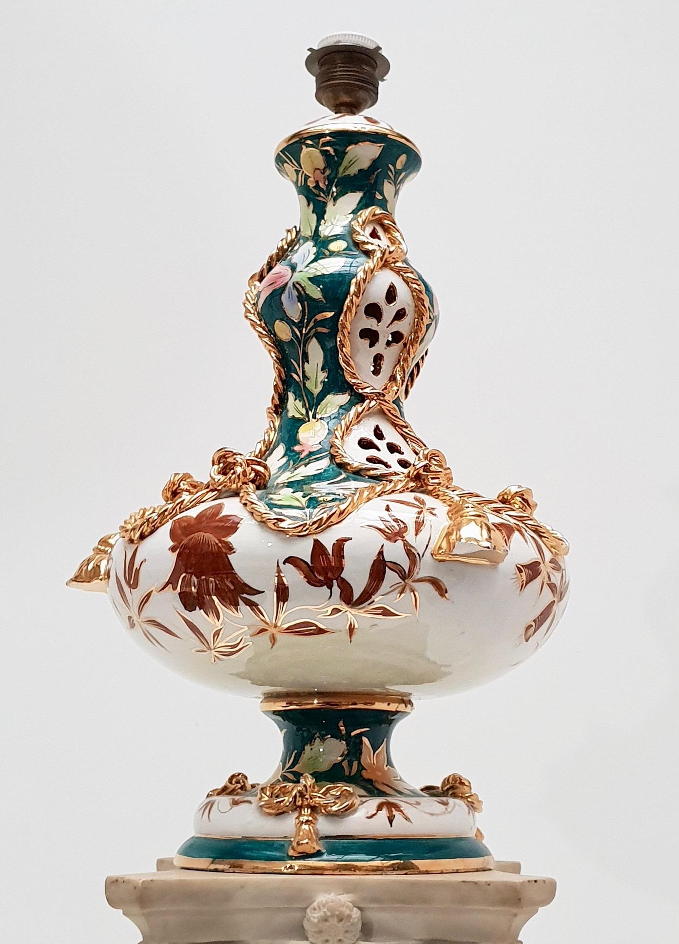 Italian Porcelain Gilded Table Lamp, circa 1970s 2