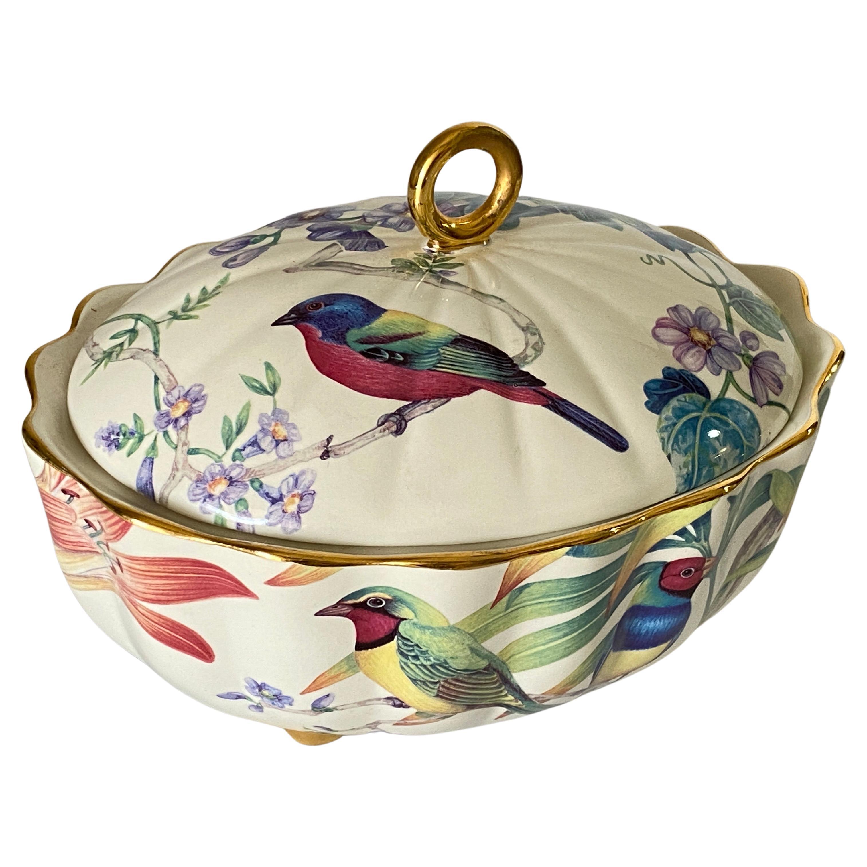 Italian Porcelain Hand Painted Trinket or Jewelry Box, Circa 1970 For Sale