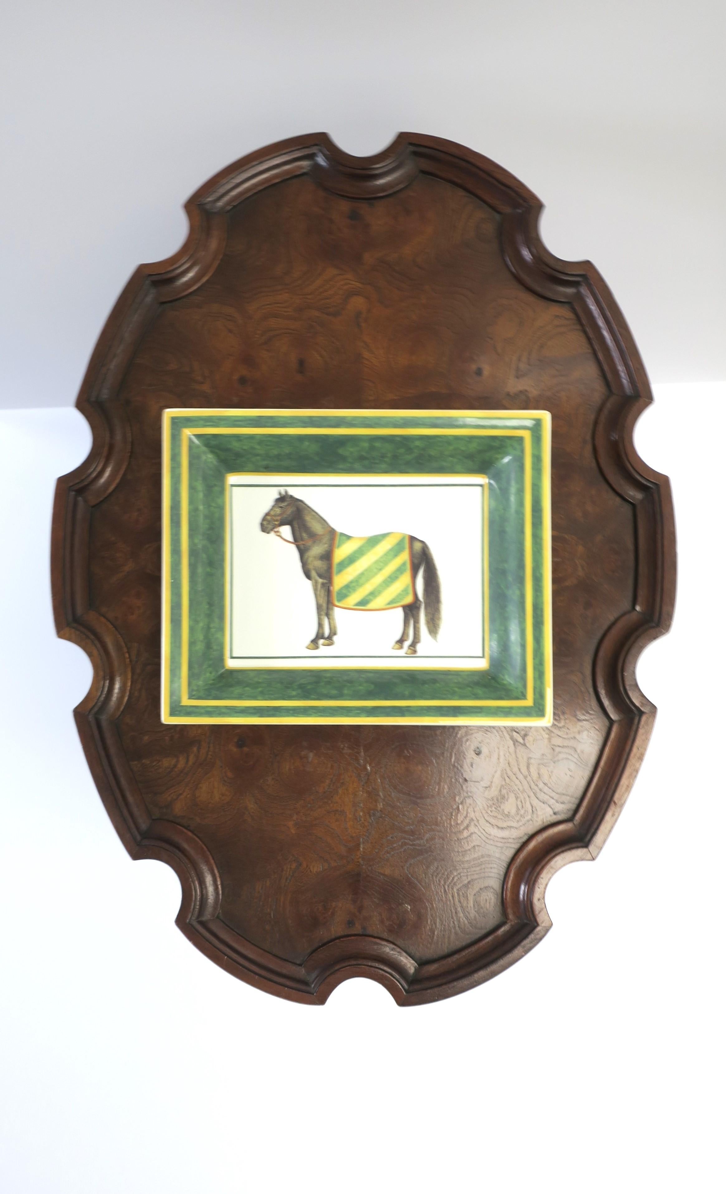 Plat à bijoux en porcelaine italienne Vide-Poche Catchall avec am designs de chevaux Bon état - En vente à New York, NY