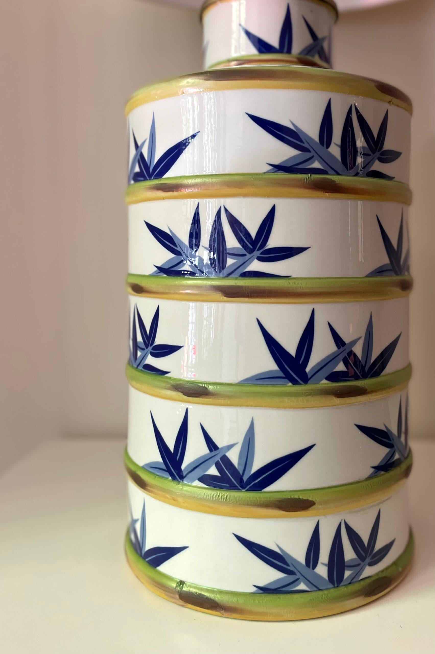 Italian Porcelain Lamp In Good Condition For Sale In MADRID, ES