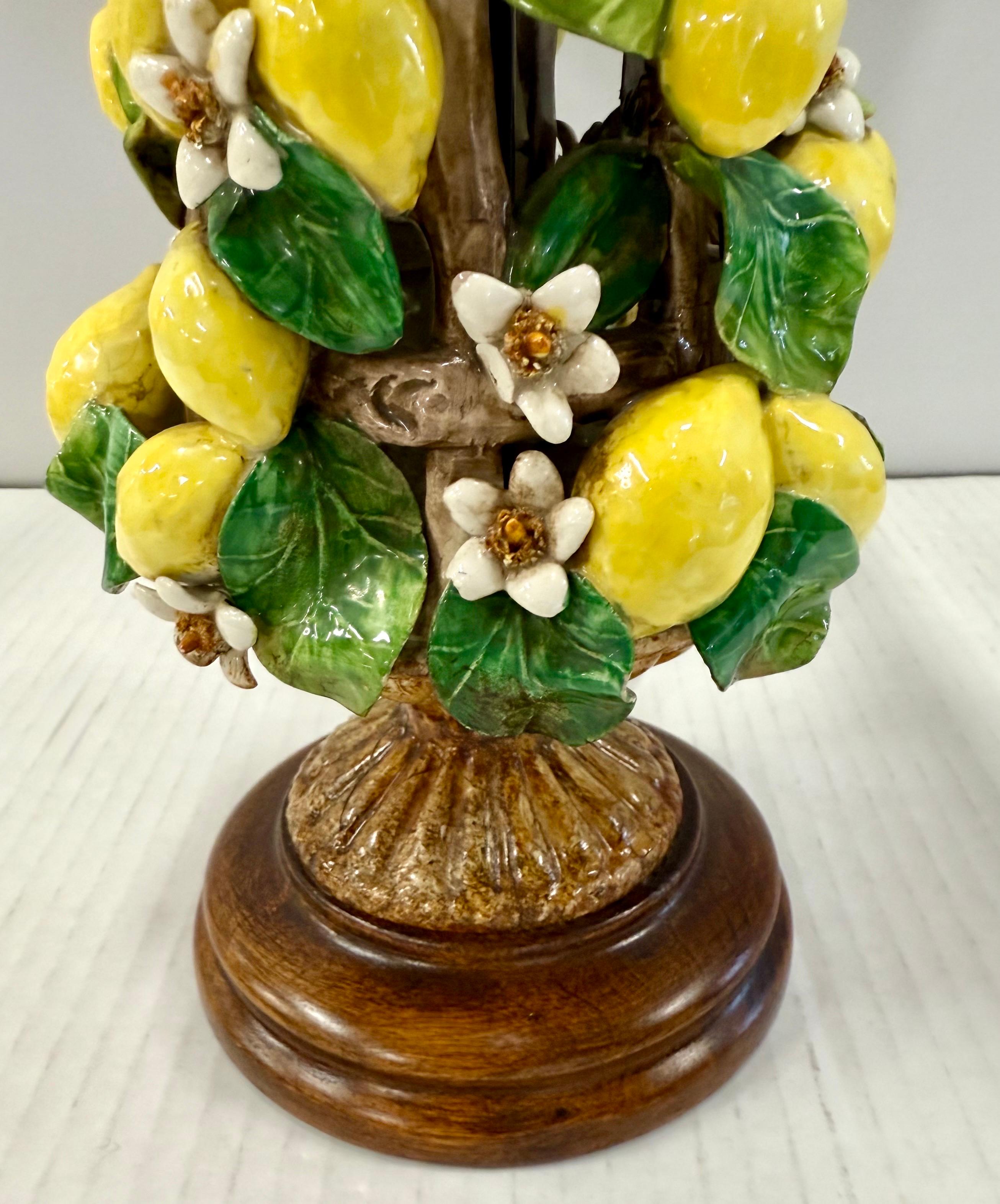 Mid-20th Century Italian Porcelain Lemon Topiary Lamp with Matching Tole Shade Tuscany 1950s For Sale