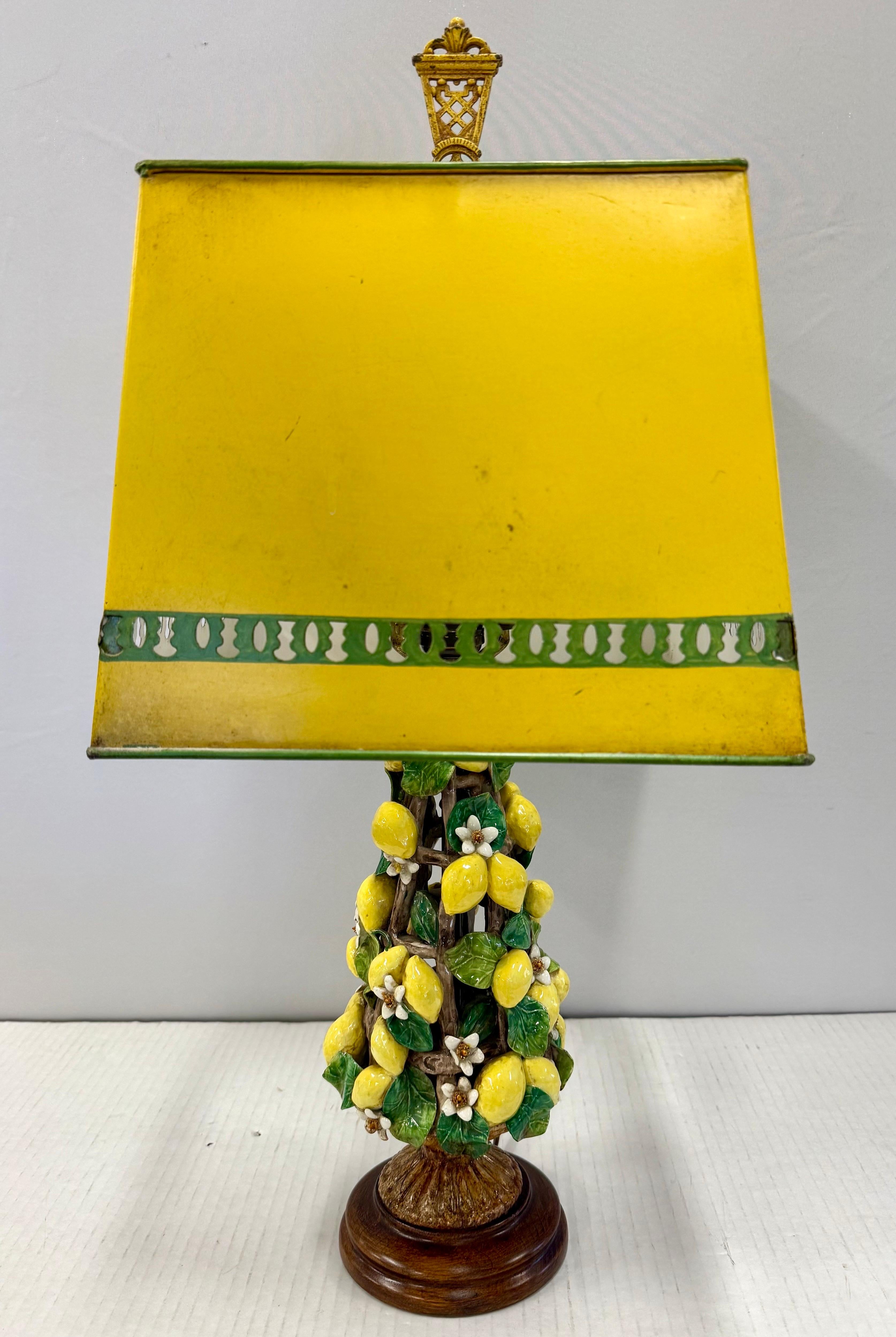 Italian Porcelain Lemon Topiary Lamp with Matching Tole Shade Tuscany 1950s For Sale 4