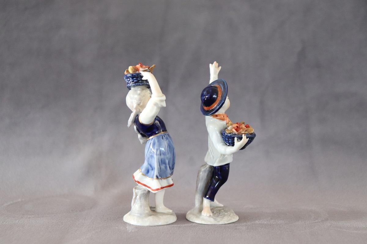 Italian Porcelain Set of 2 Figurines by Capodimonte For Sale 1