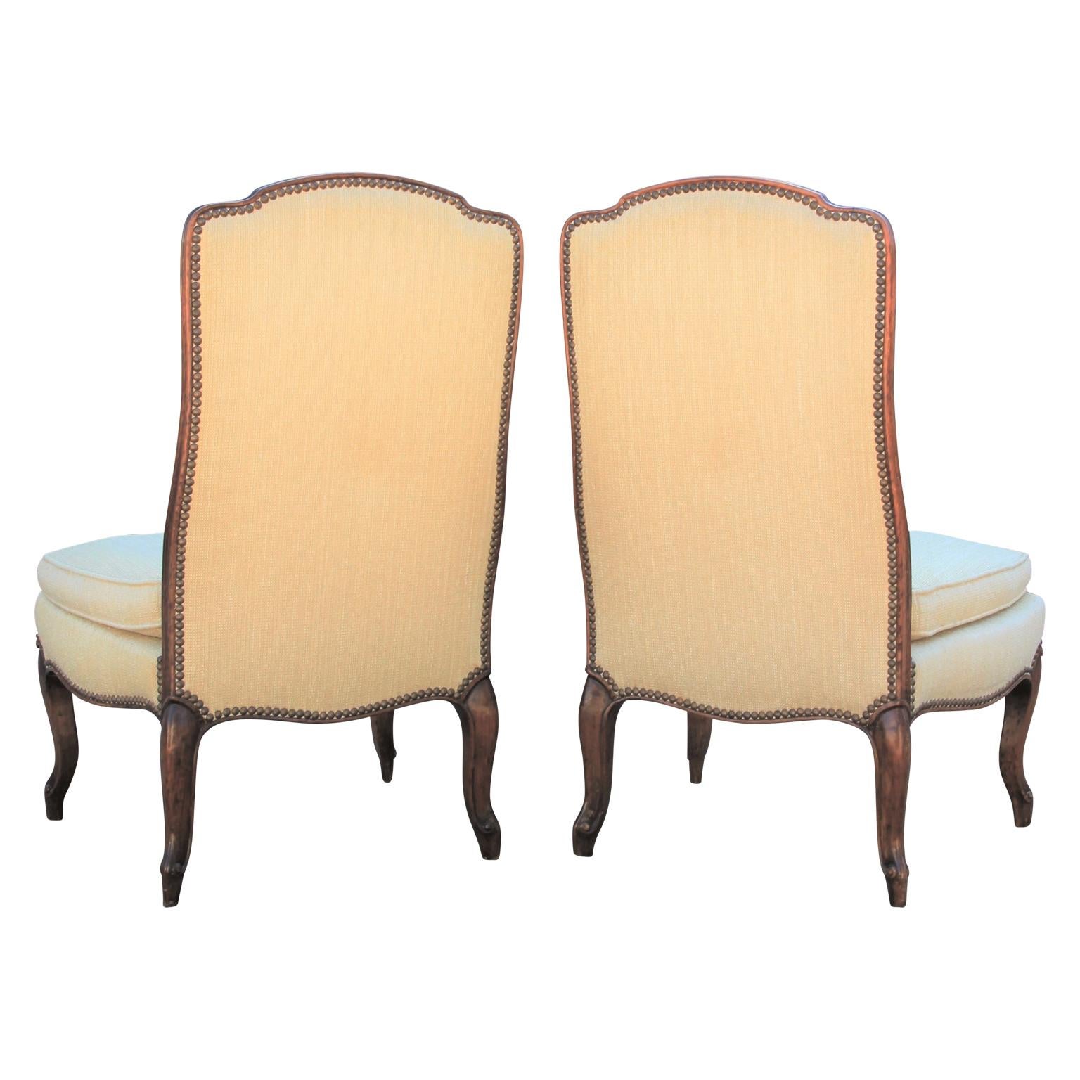 Louis XV Italian Possibly French Pair of Louis Style Slipper Chairs in Walnut