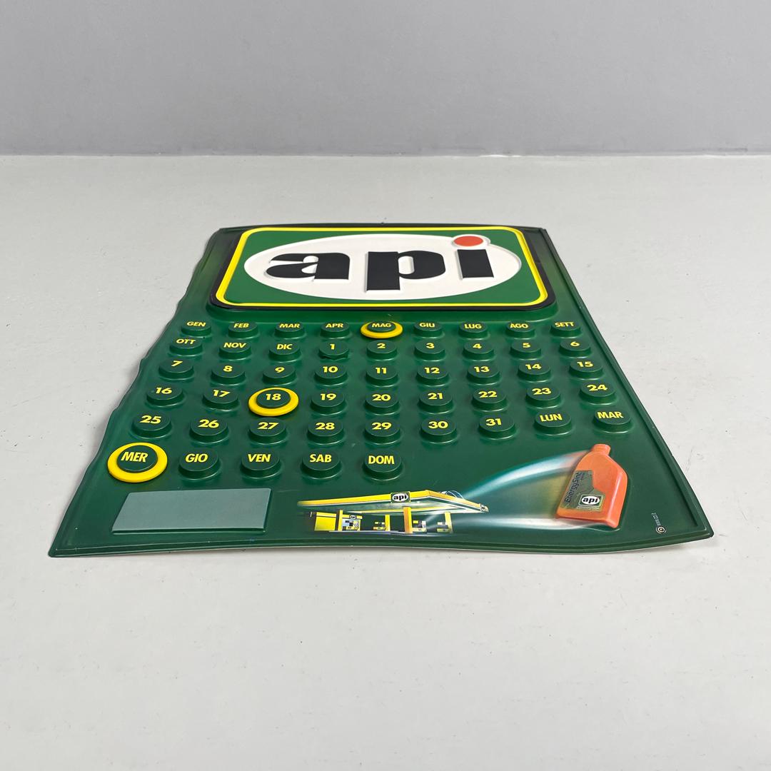 Calendario italiano post-moderno Api perpetuo da parete in plastica verde, anni '90 In condizioni discrete a MIlano, IT