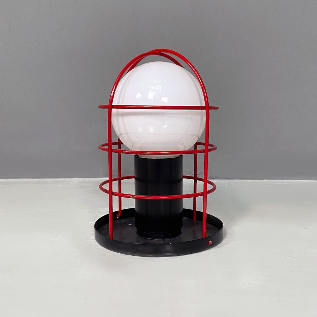 Modern Italian post modern black and red metal wall or ceiling lamp by Targetti, 1980s For Sale