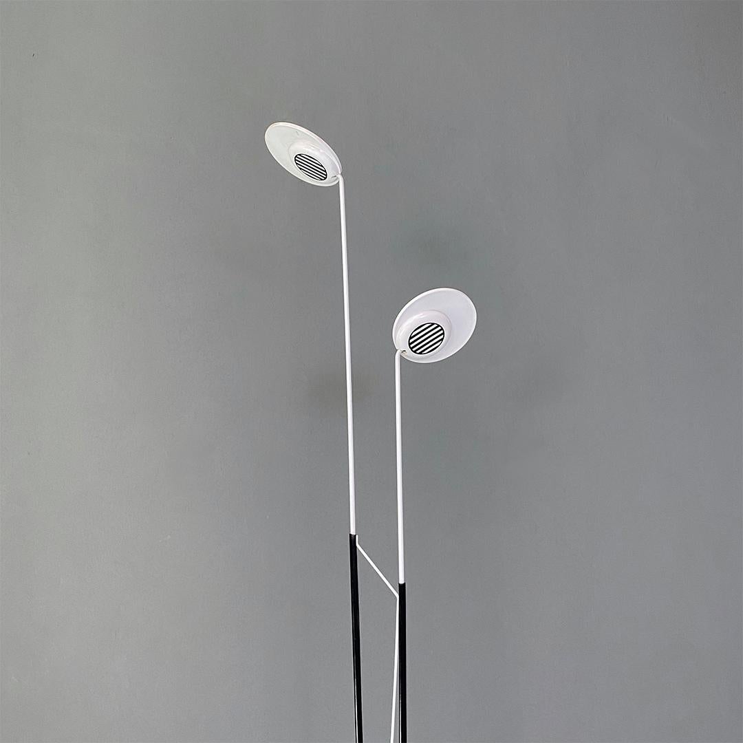 Italian Post Modern Black and White Two Lights Floor Lamp, 1980s In Good Condition For Sale In MIlano, IT
