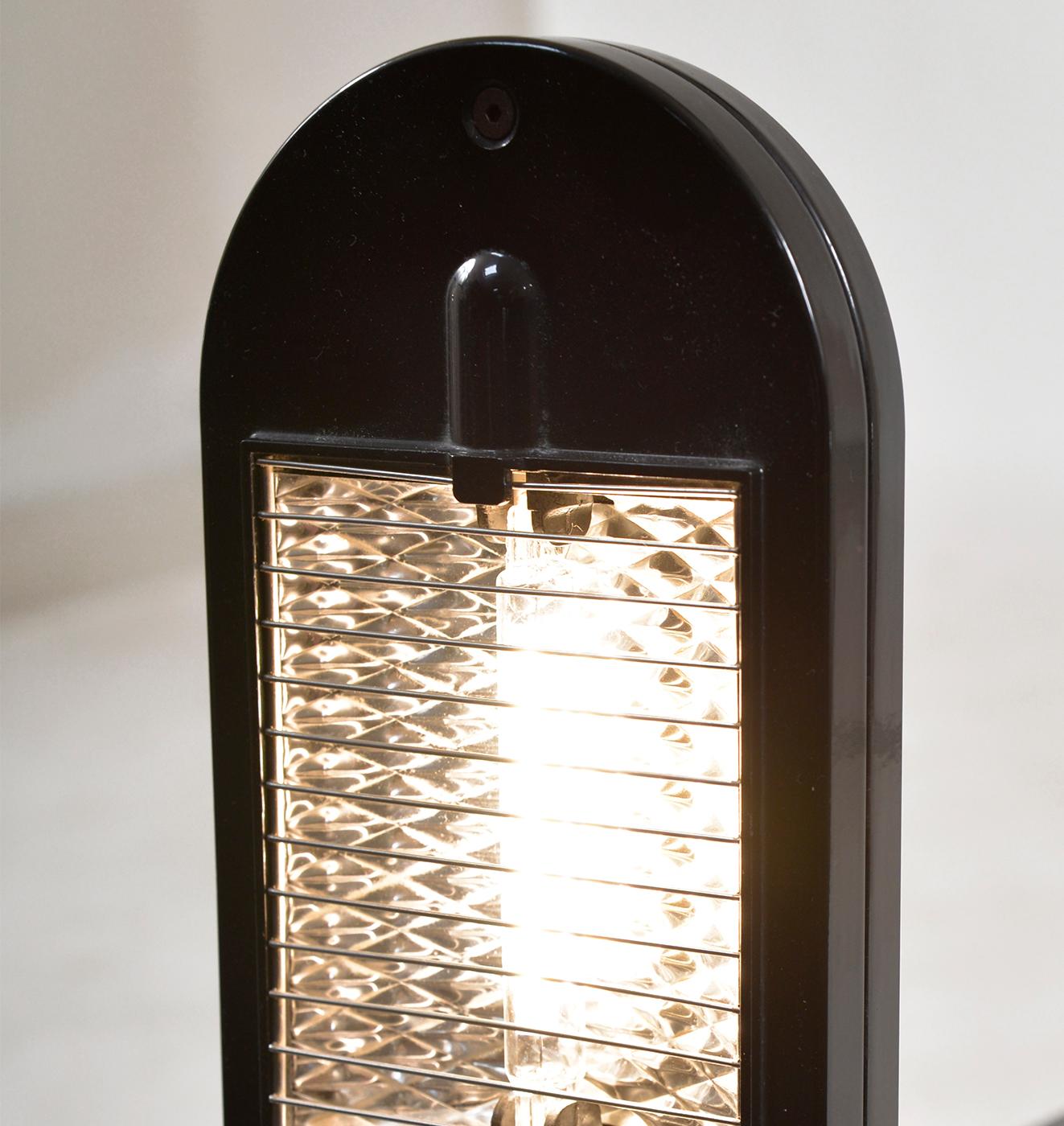 Italian Post Modern Black Uplighter Floor Lamp Bertoni / Castaldi Illuminazione For Sale 5
