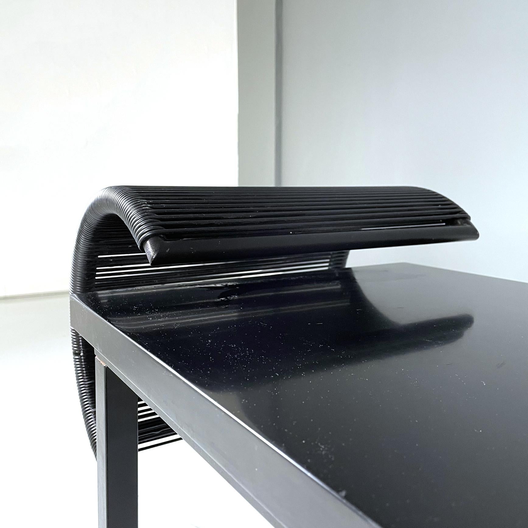 Italian post-modern Black wood, metal and plastic bench by Nanni Fly Line, 1990s For Sale 3