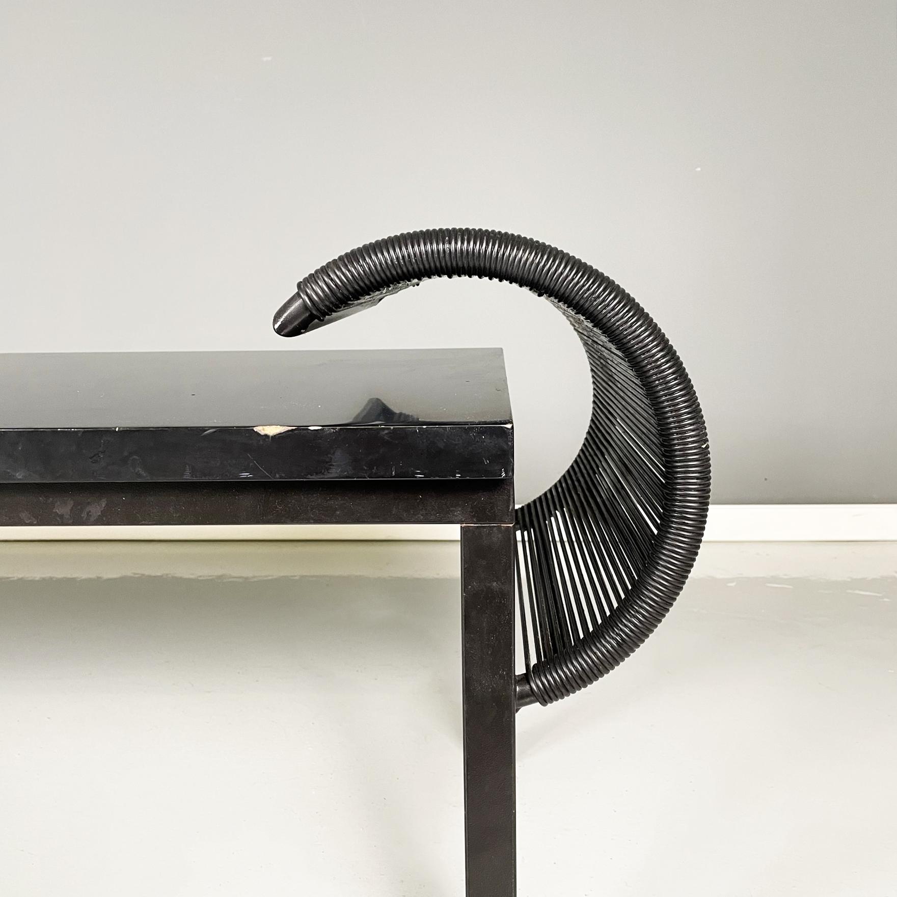Post-Modern Italian post-modern Black wood, metal and plastic bench by Nanni Fly Line, 1990s For Sale