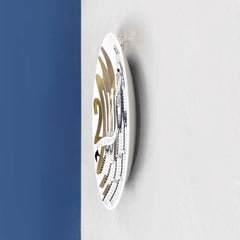 Italienischer postmoderner italienischer Wandkalenderteller aus Keramik von Fornasetti, 2011
