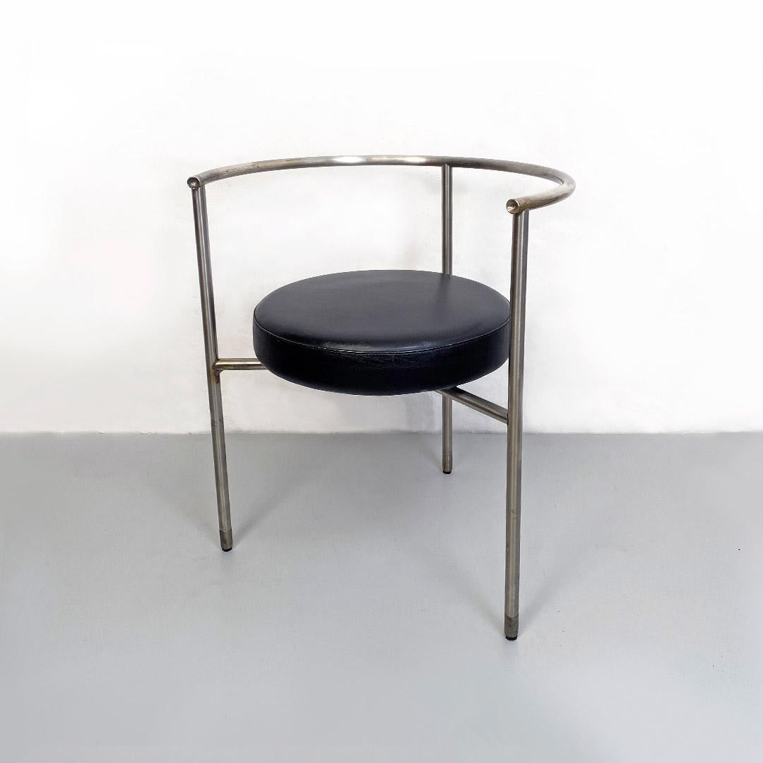 Beautiful and rare Italian post modern cockpit shape leather and steel side chair, 1980s
Chair or small armchair with round seat in black sky and back in satin steel rod with three-legged cockpit shape perfect for a desk or to use in a bedroom like