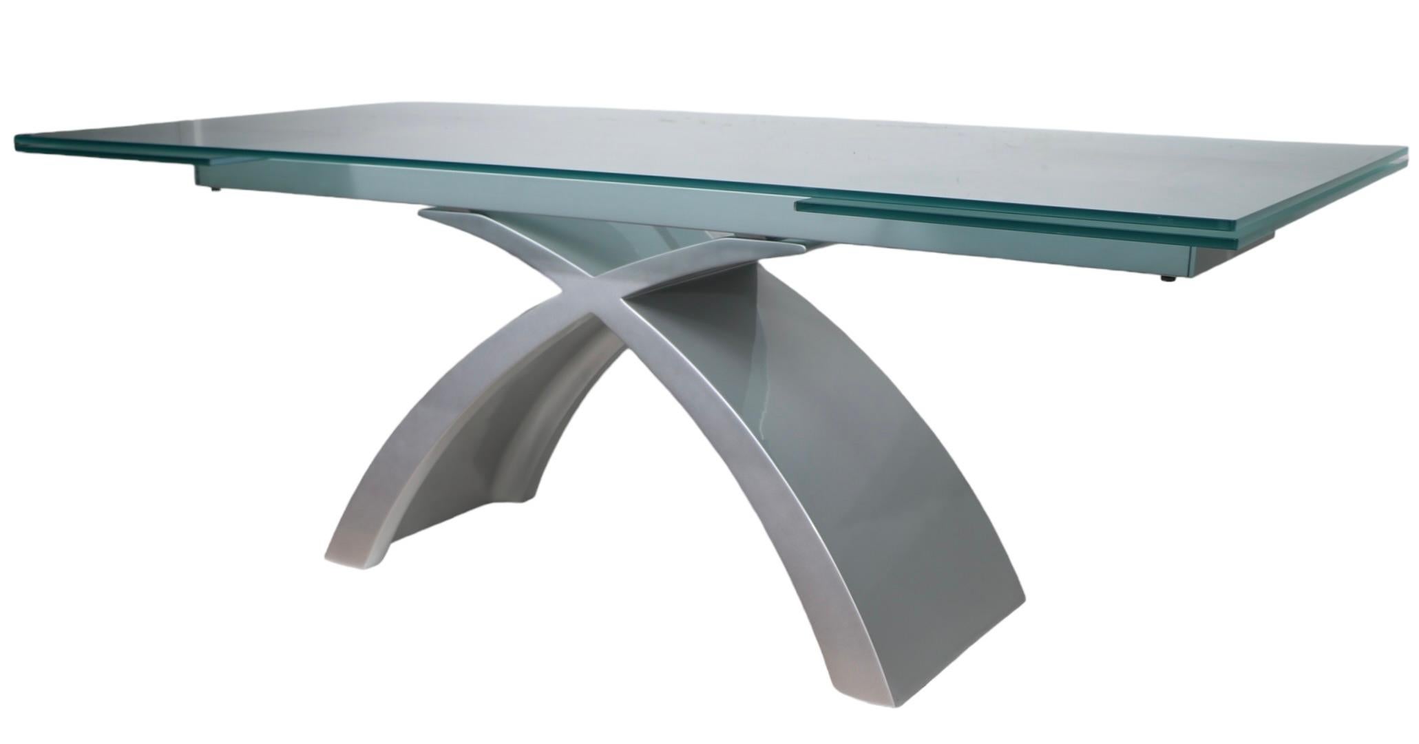  Italian Post Modern Contemporary  Extension Dining Table Tokyo by Tonin  For Sale 10