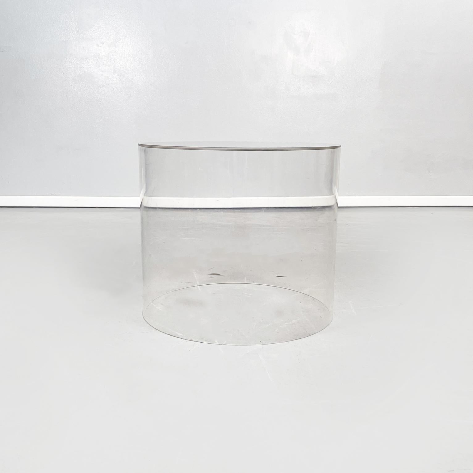 Italian Post-Modern Cylindrical Coffee Tables in Grey and Blue Plexiglass, 2000s For Sale 2