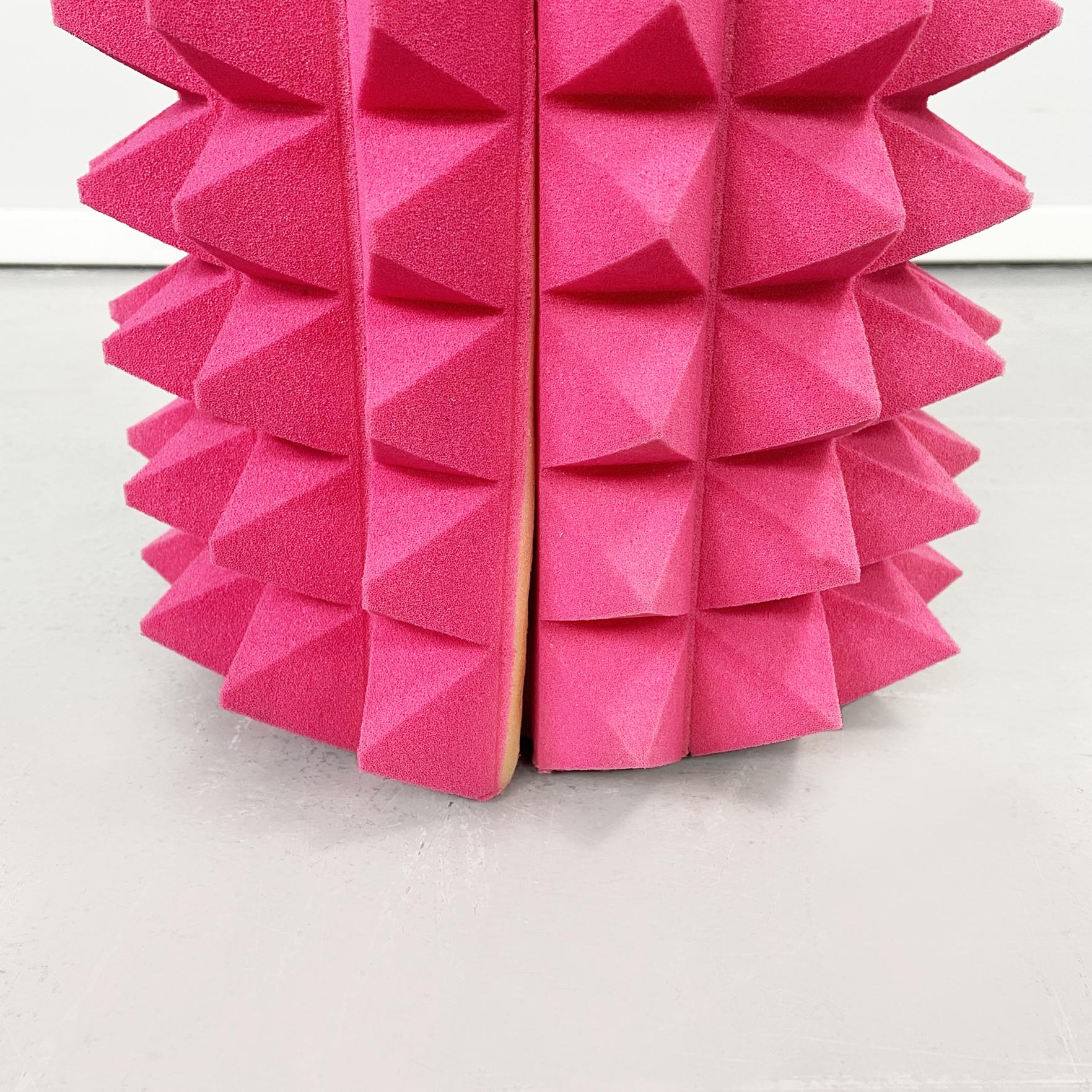 Italian Post-Modern Cylindrical TOTEM with Pyramids in Pink Foam, 1980-2000s 5