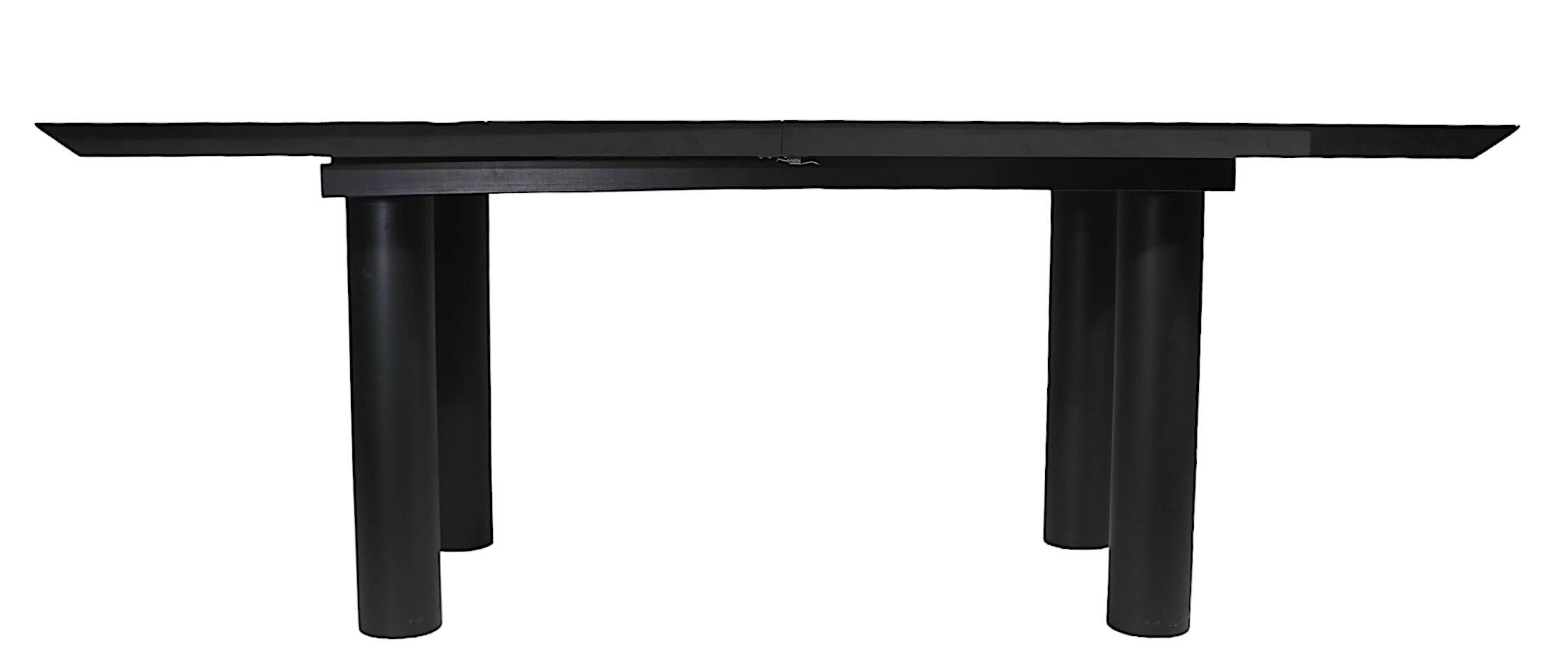 Italian Post Modern Dining Table by Oscar Dell Arredamento for Miniforms c 1970s For Sale 8