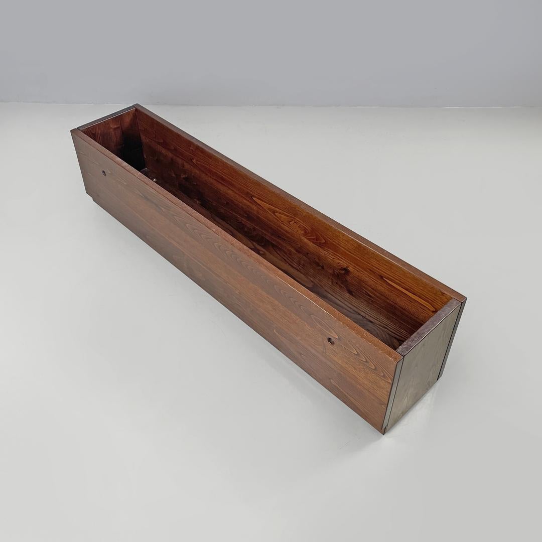 Italian post-modern elongated rectangular wooden planter with wheels, 1980s For Sale 1