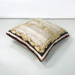 Coussin en tissu post moderne italien avec motif coloré par Roberto Cavalli 2000s