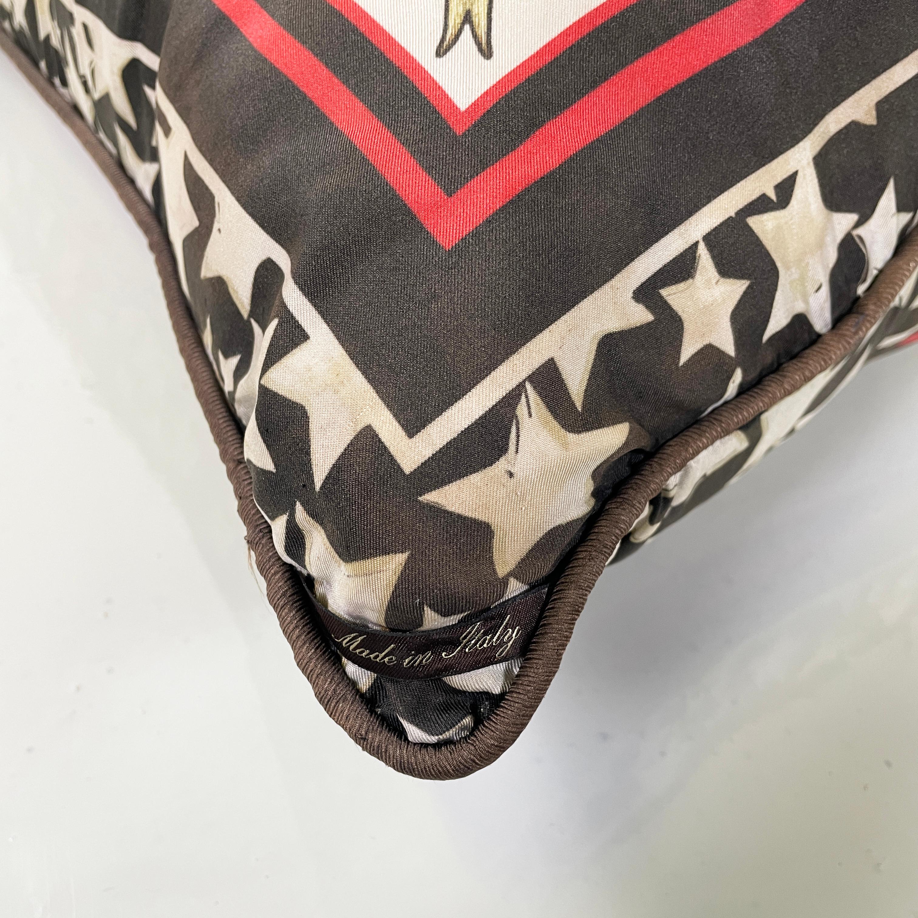 Periodo contemporaneo Italian post modern Fabric cushion with colored pattern by Roberto Cavalli 2000s in vendita
