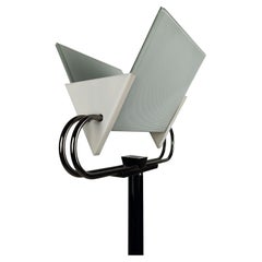 Italienische postmoderne Stehlampe, entworfen von Perry A. King & S. Mirand für Arteluce
