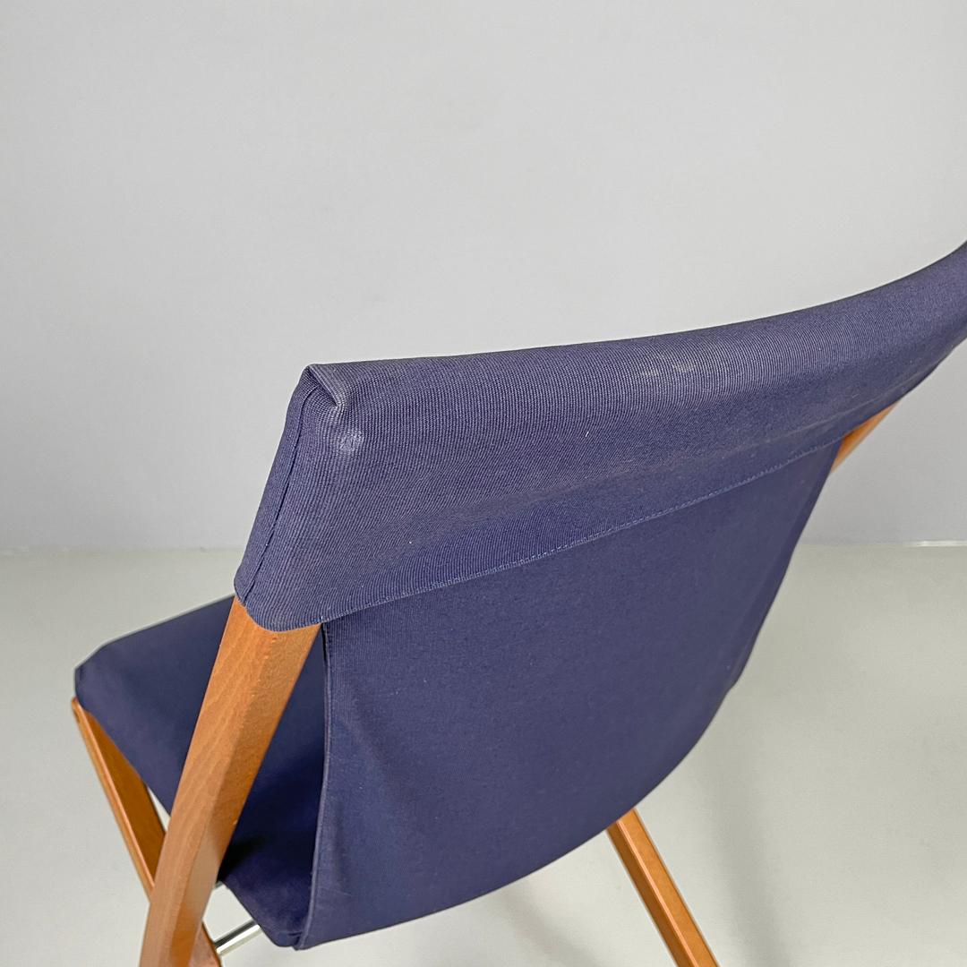 Italian post modern folding chair in wood and blue fabric structure, 1990s For Sale 8
