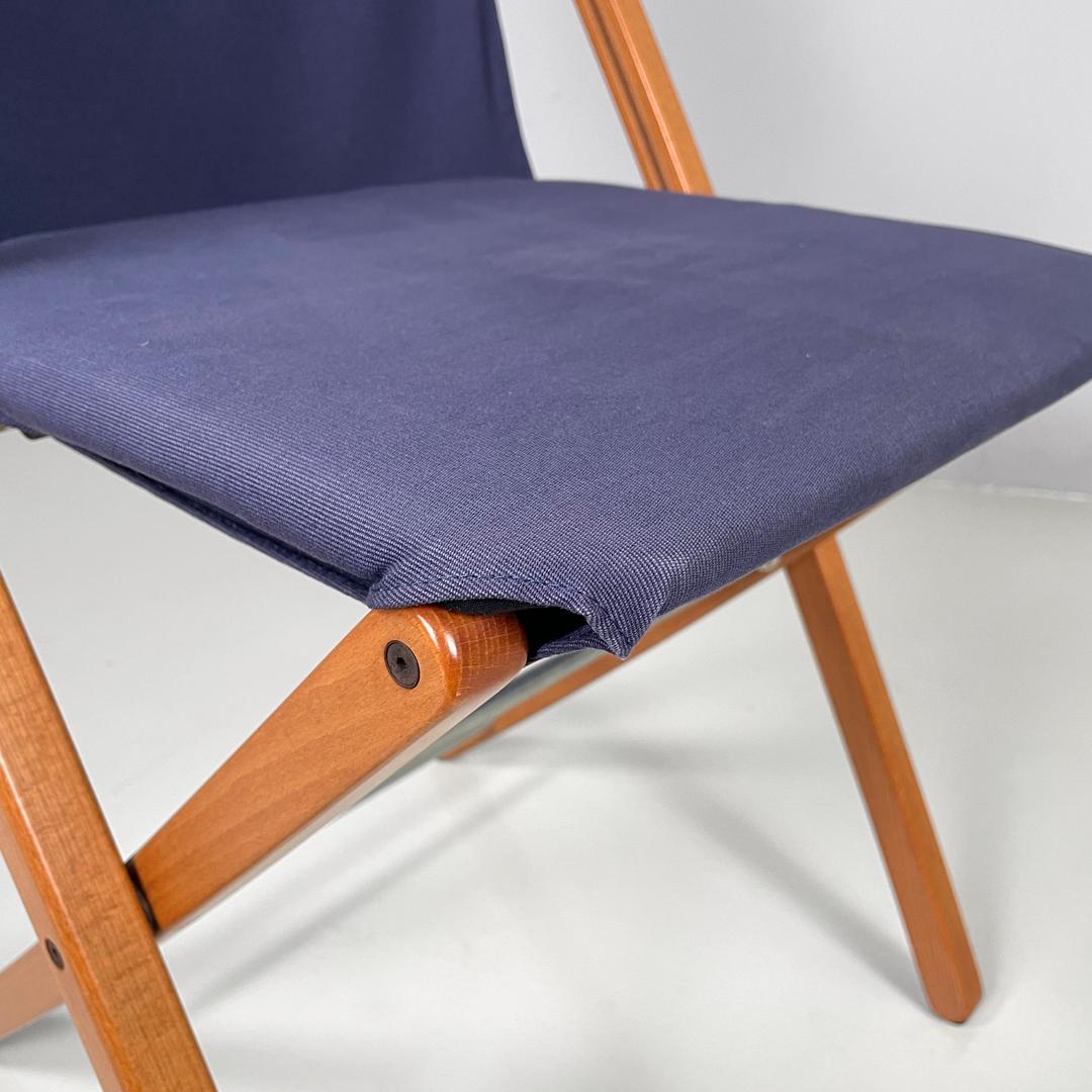 Italian post modern folding chair in wood and blue fabric structure, 1990s For Sale 11