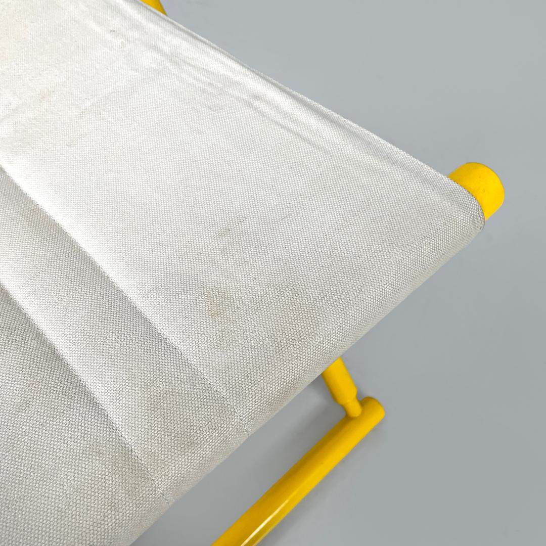 Italian post-modern folding tub chair in yellow wood and beige fabric, 1980s For Sale 6