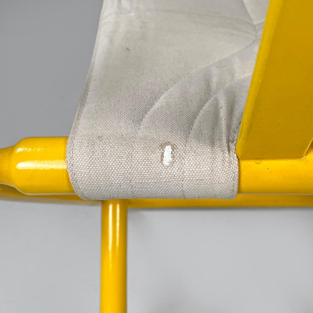Italian post-modern folding tub chair in yellow wood and beige fabric, 1980s For Sale 7