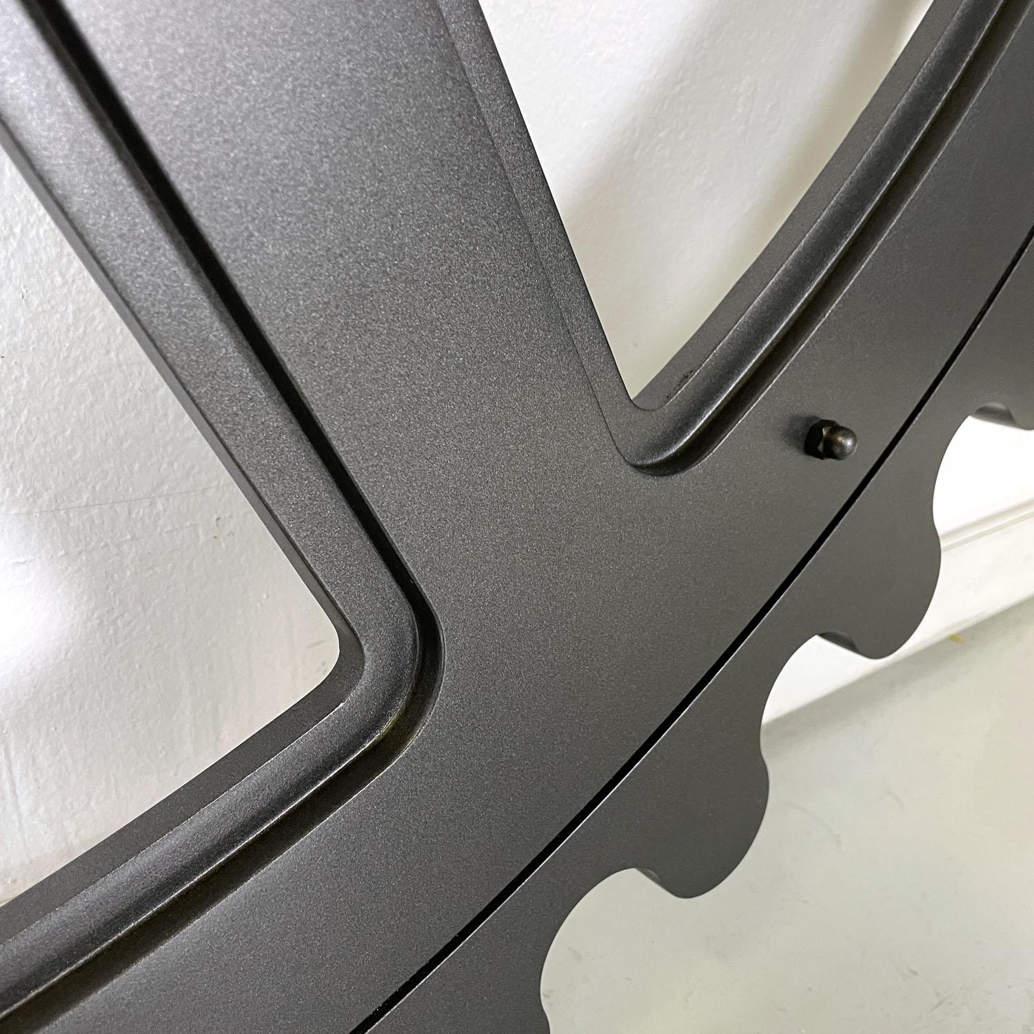 Italian post-modern glitter grey round mechanism shaped prop, 2020s For Sale 6