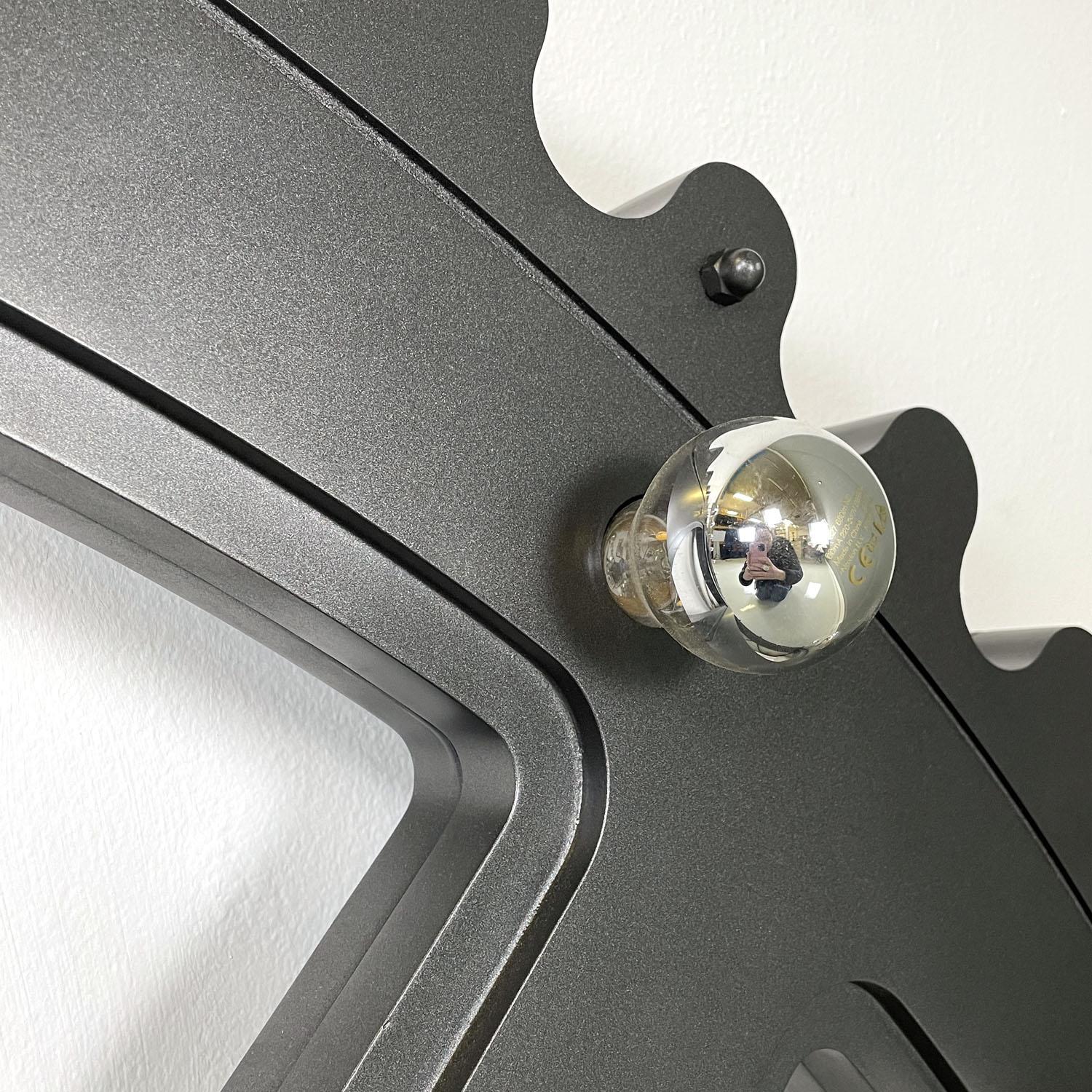 Italian post-modern illuminated glitter grey semicircle mechanism prop, 2020s For Sale 3