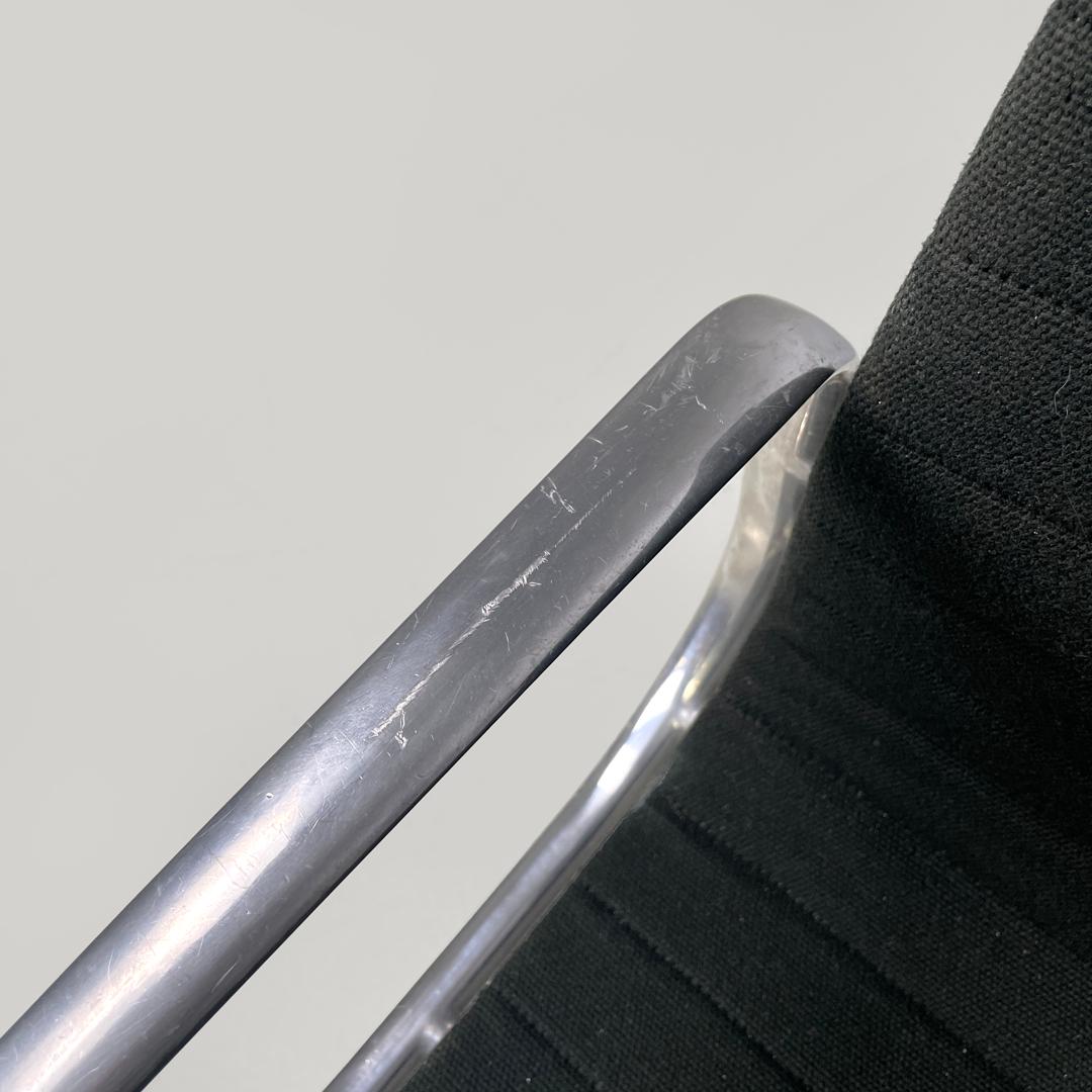 Italian post modern office chair EA108 by Charles and Ray Eames for ICF, 2000s For Sale 7