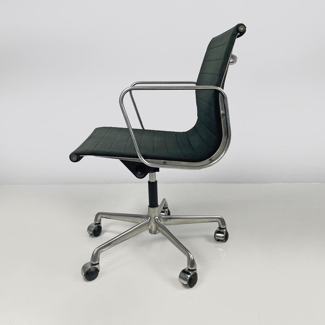 Post-Modern Italian post modern office chair EA108 by Charles and Ray Eames for ICF, 2000s For Sale