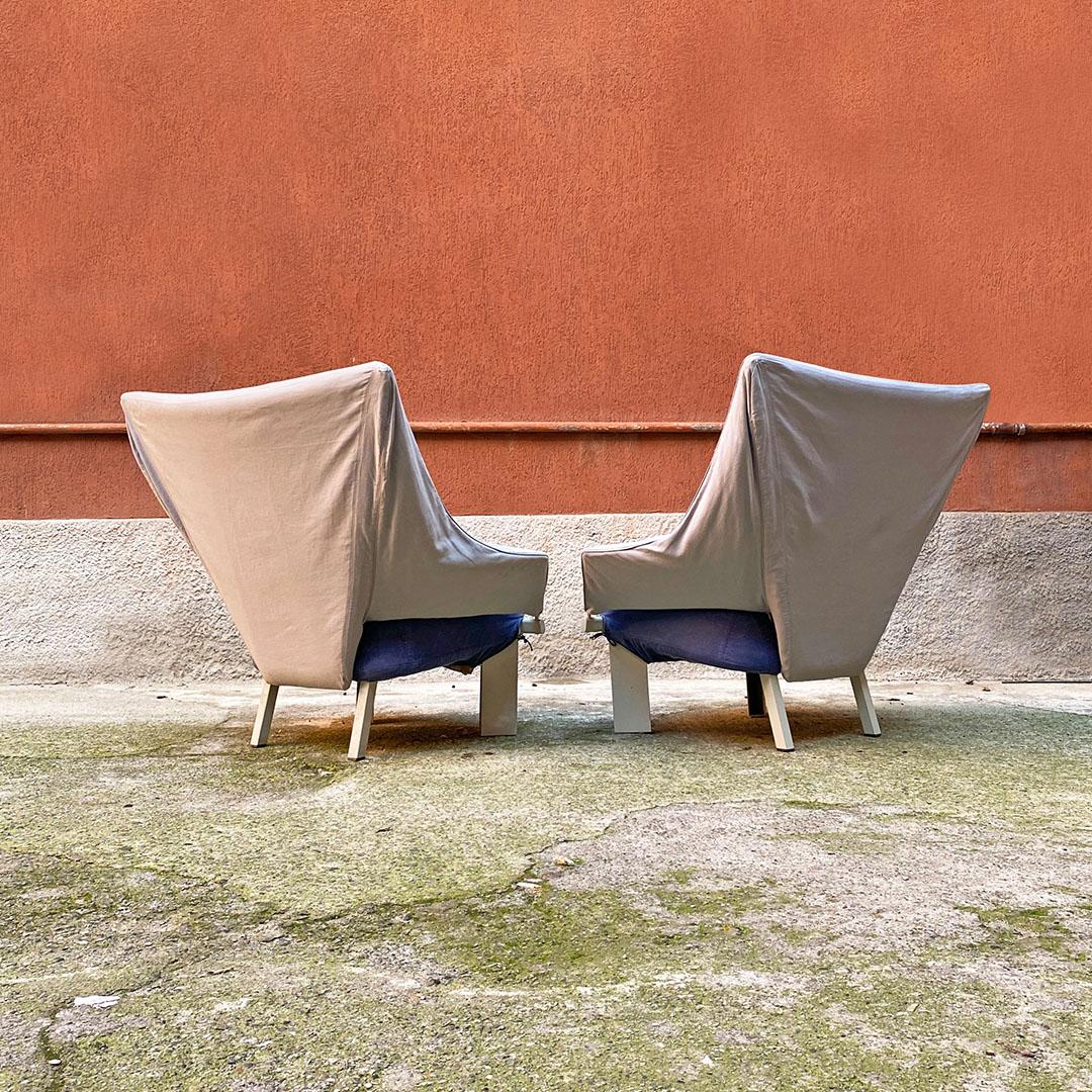 Italian Post Modern Pair of Wood and Grey-Blue Fabric Armchairs, 1980s In Good Condition For Sale In MIlano, IT