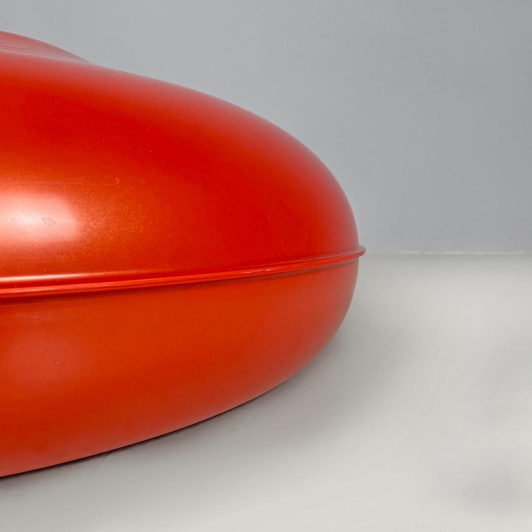 Italienischer postmoderner Hocker von Fabrizio Bertero und Andrea Panto für Zanotta 1990er Jahre (Kunststoff) im Angebot