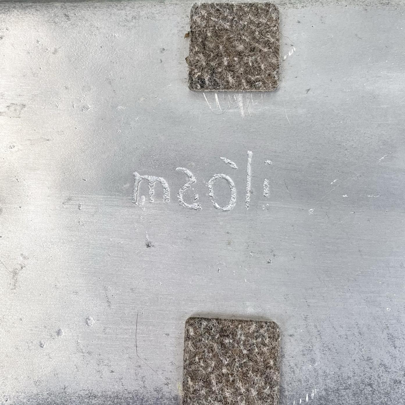 Italienisches postmodernes rechteckiges, abgerundetes Tafelaufsatz aus Metall von Maoli, 2000er Jahre im Angebot 5