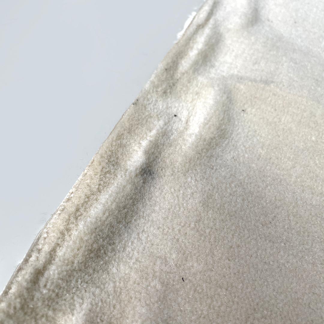 Italian post-modern rectangular synthetic short hair white carpet, 2000s For Sale 9