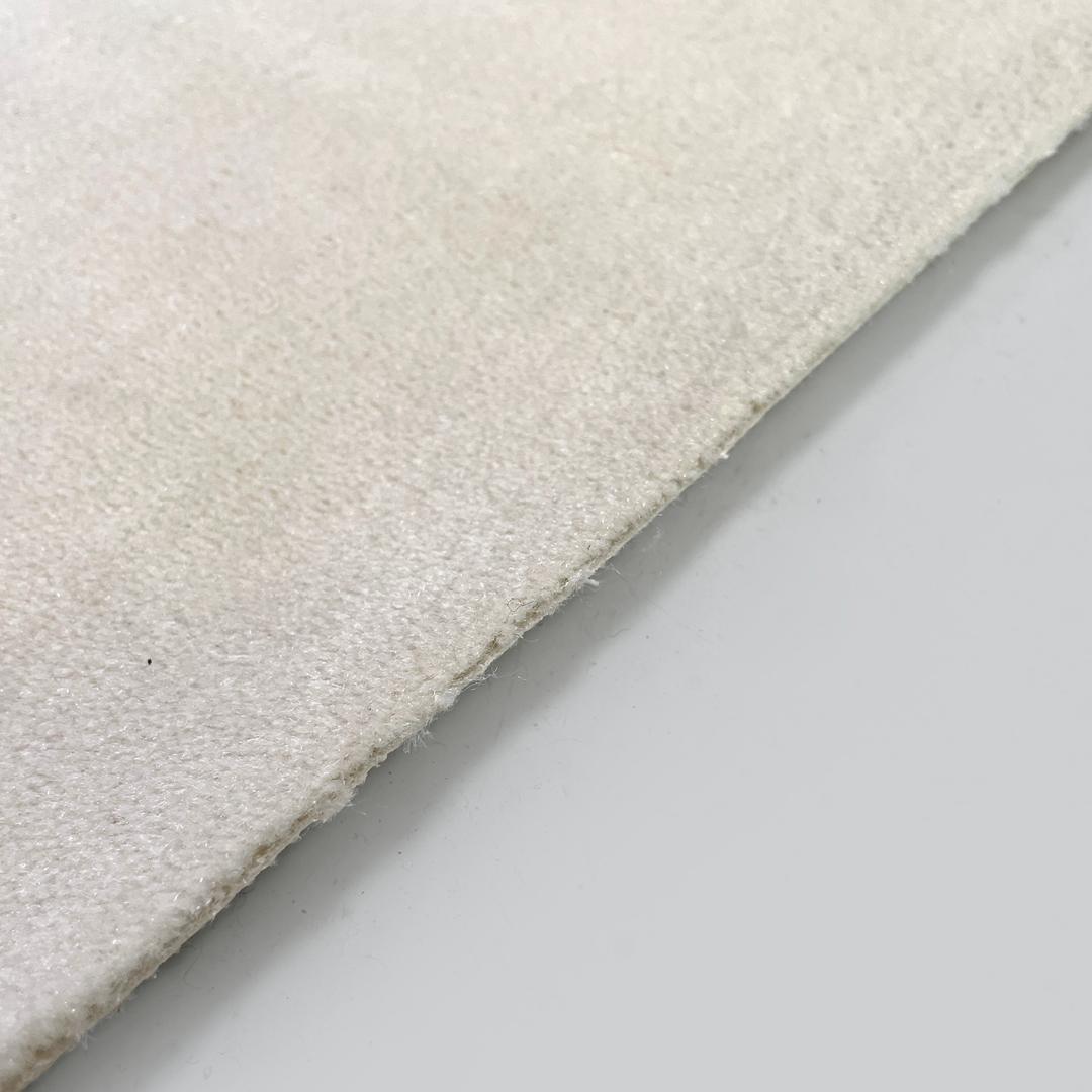 Contemporary Italian post-modern rectangular synthetic short hair white carpet, 2000s For Sale