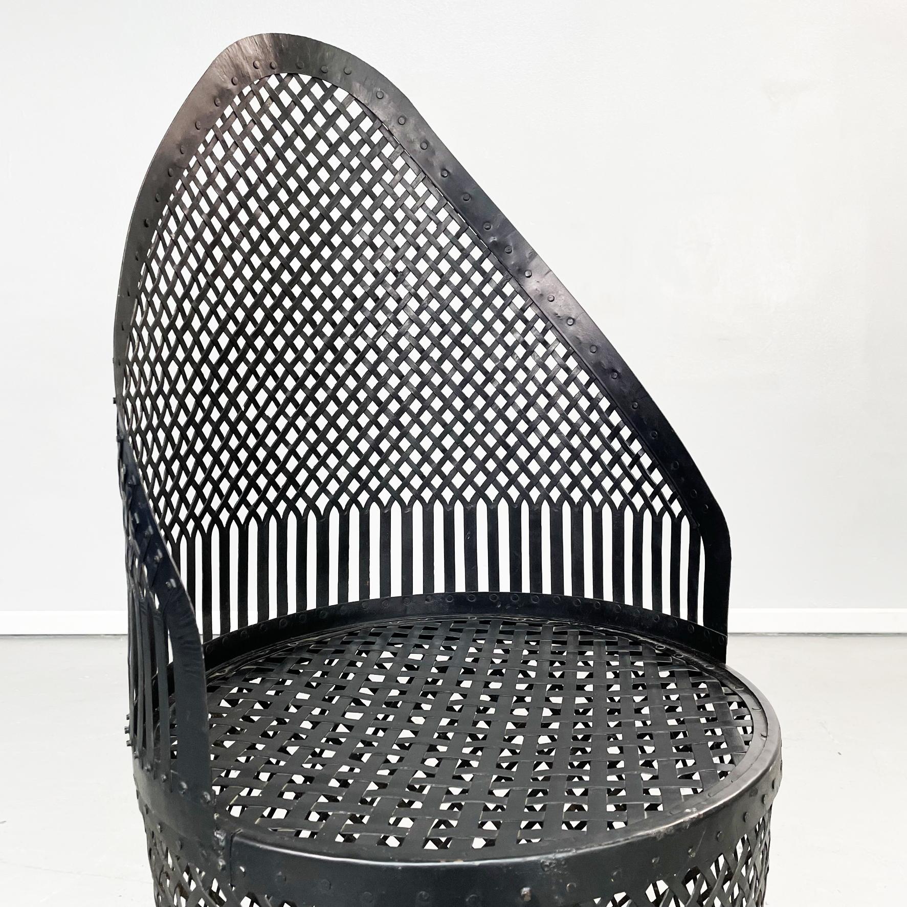 Italian Post-Modern Round Outdoor Armchair in Black Painted Iron, 2000s 1
