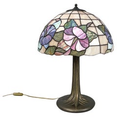 Italian post-modern round table lamp in colored glass floral decorations, 1990s