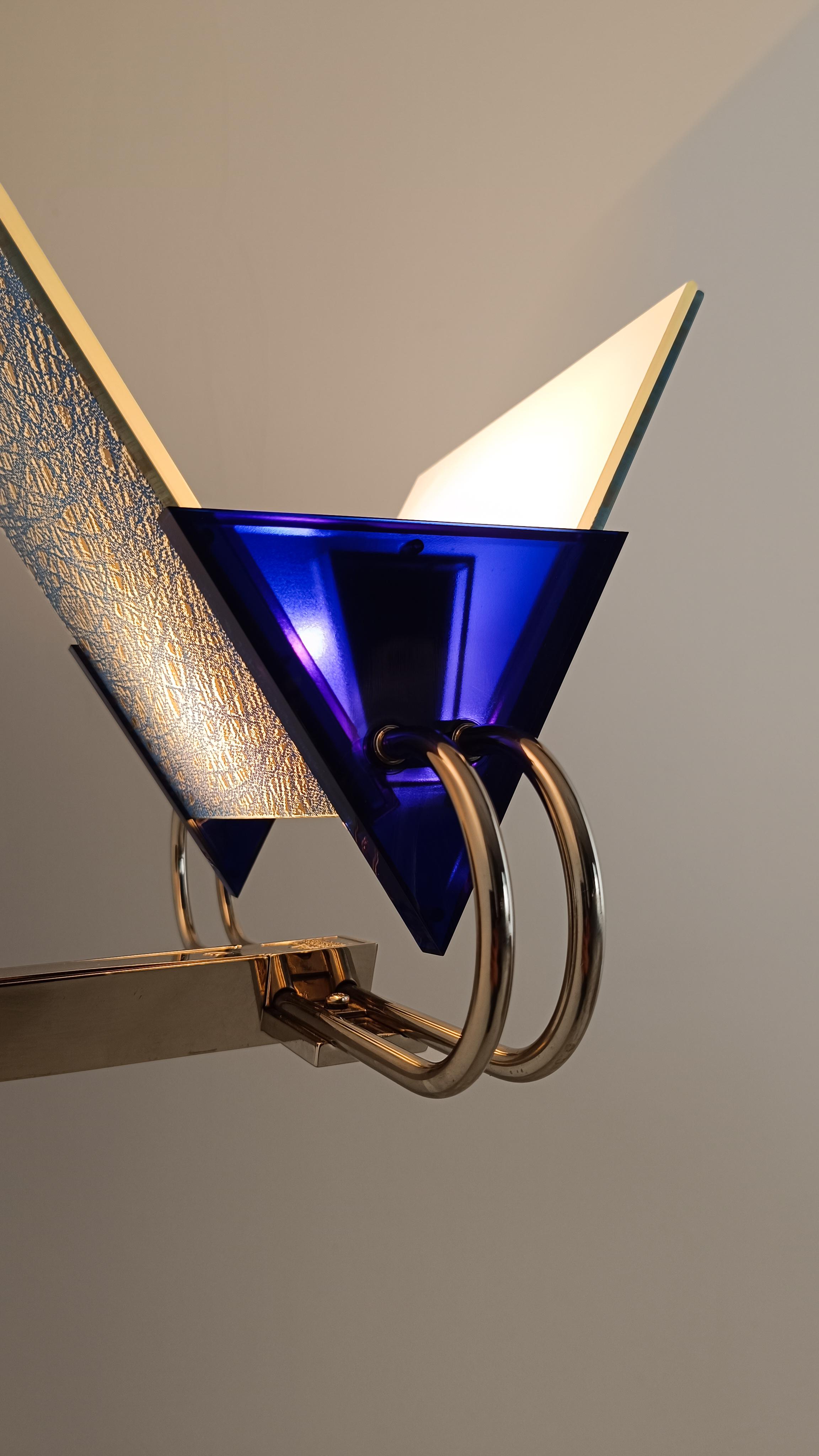 Italian Post Modern Sconce design by Perry A. King & S. Mirand for Arteluce en venta 8