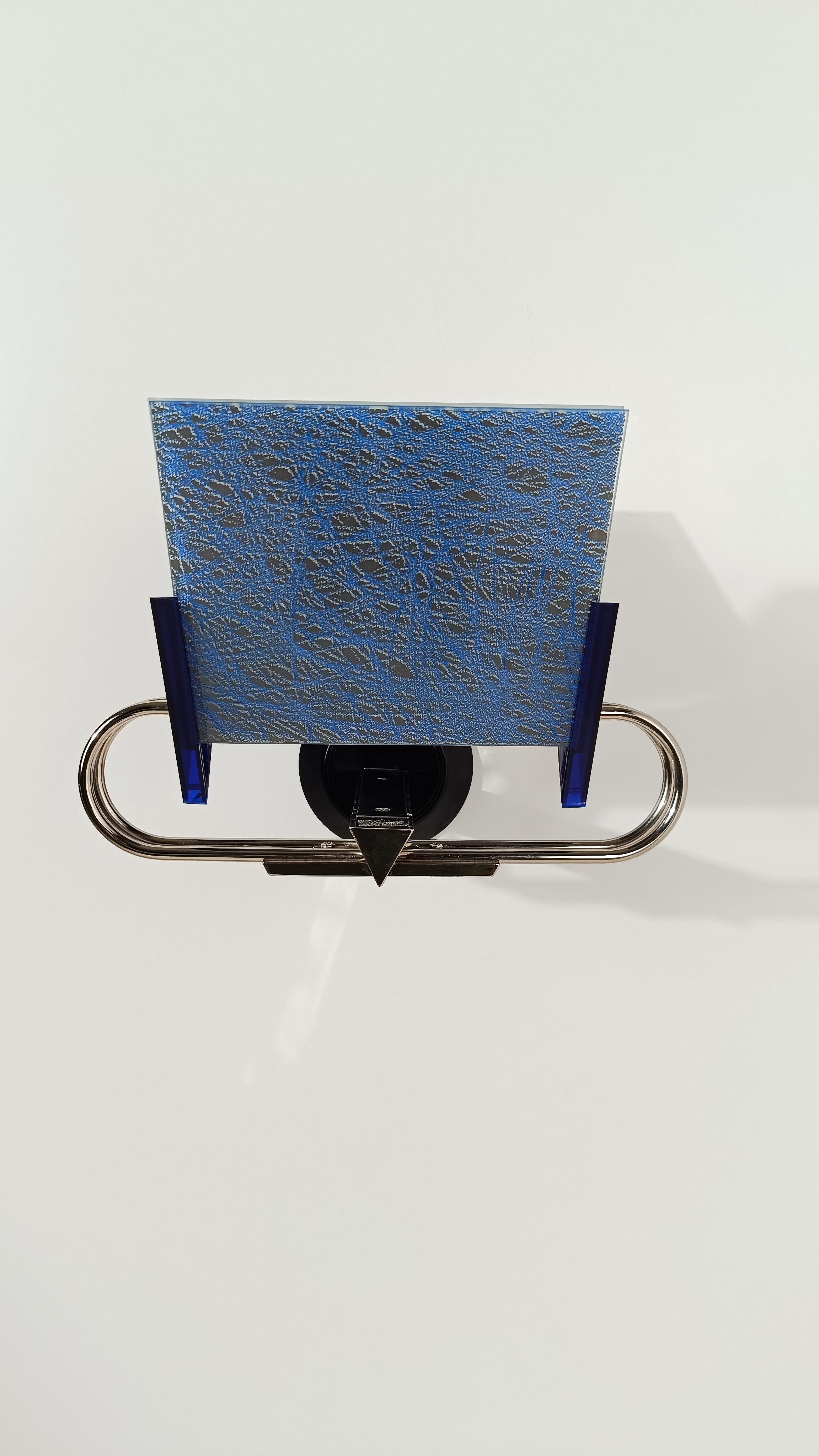 Italian Post Modern Sconce design by Perry A. King & S. Mirand for Arteluce en venta 2