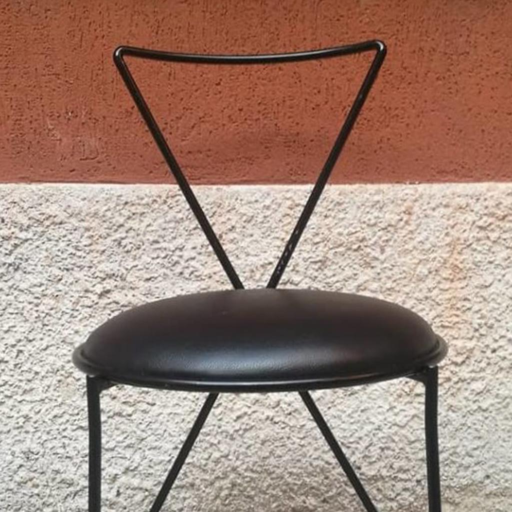 Post-Modern Italian Postmodern Set of 4 Black Painted Iron Rod and Leather Chairs, 1980s