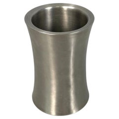 Vaso rotondo postmoderno italiano in acciaio inossidabile color argento, anni 2000