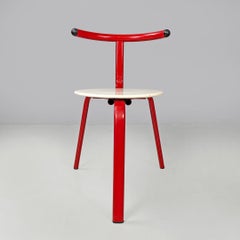 Italian post-modern three legged red and white metal chair with round seat 1980s