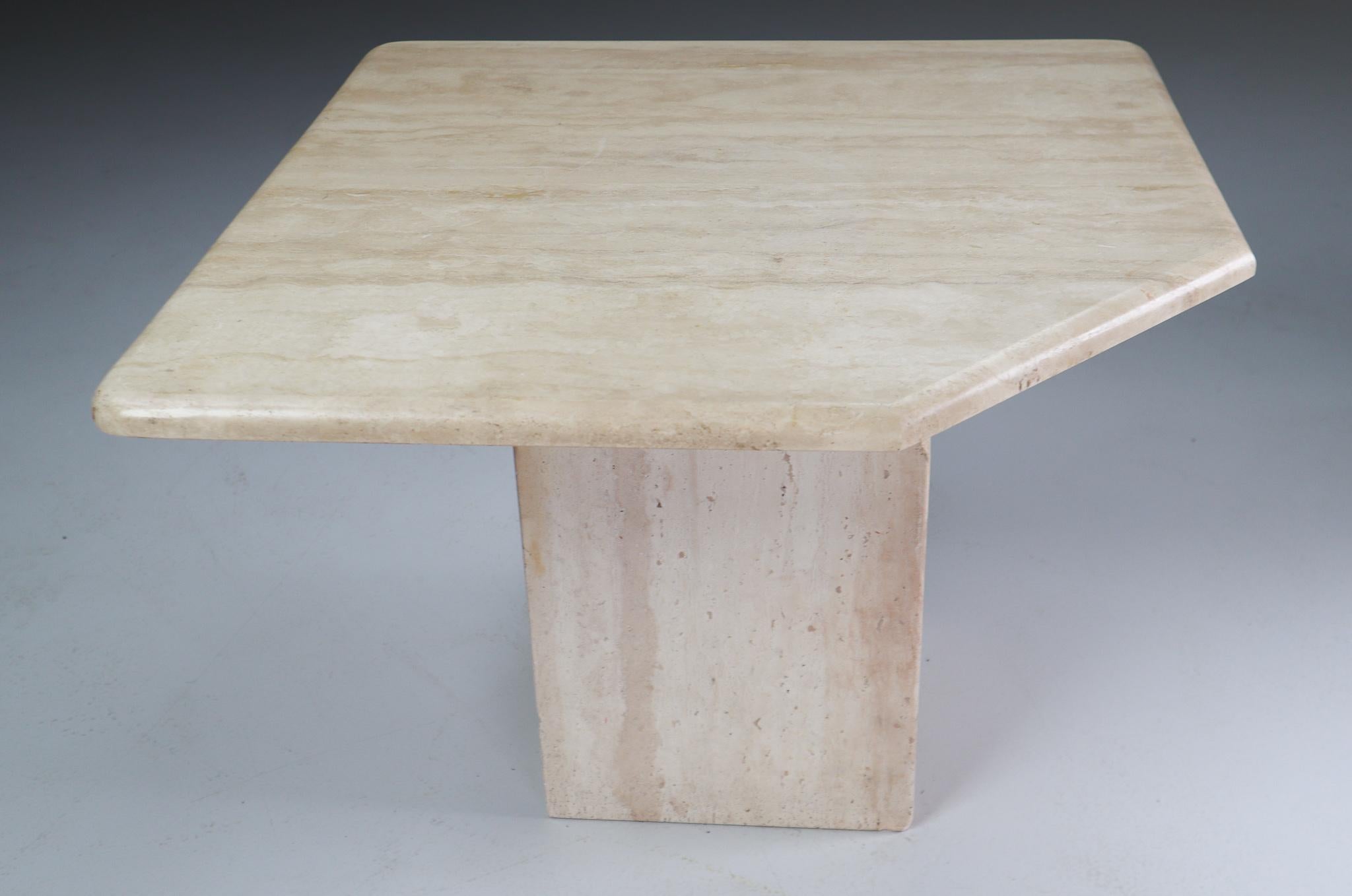 Italian Post-Modern Travertine Side/Coffee Table, 1970s 2