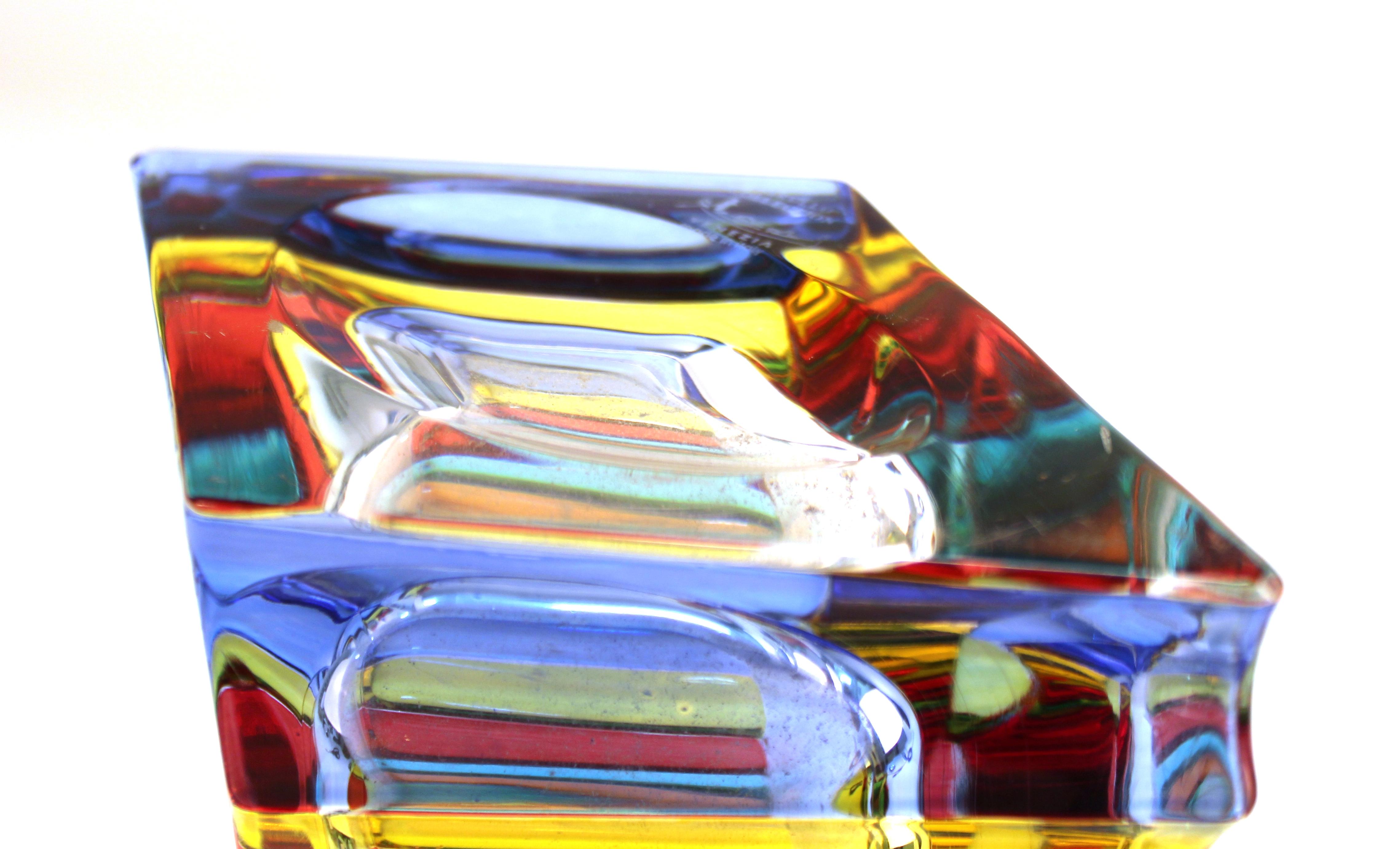 Italian Postmodern Venetian Art Glass Vase by Carullo Collection 4