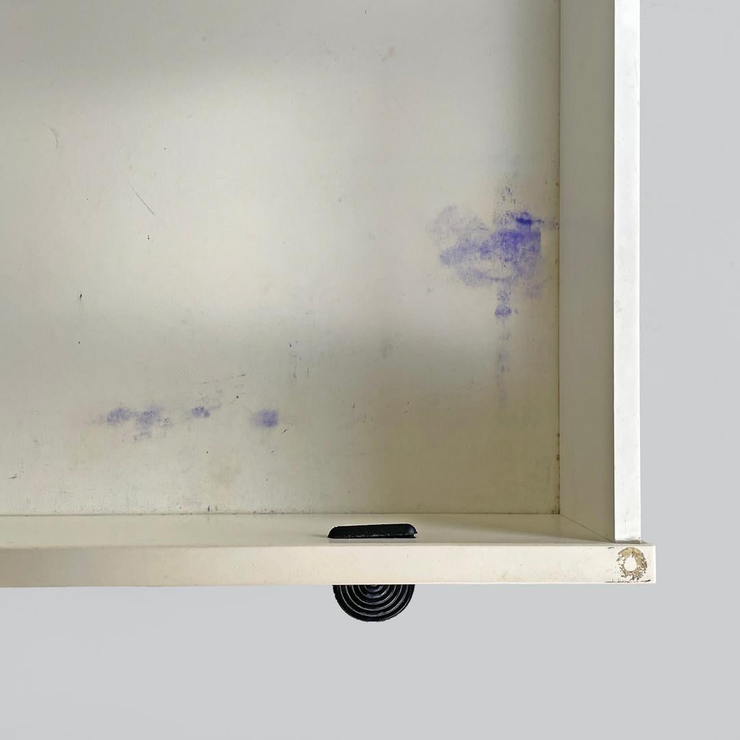 Italian post-modern white wood chest of drawers with black plastic handles 1980s For Sale 9
