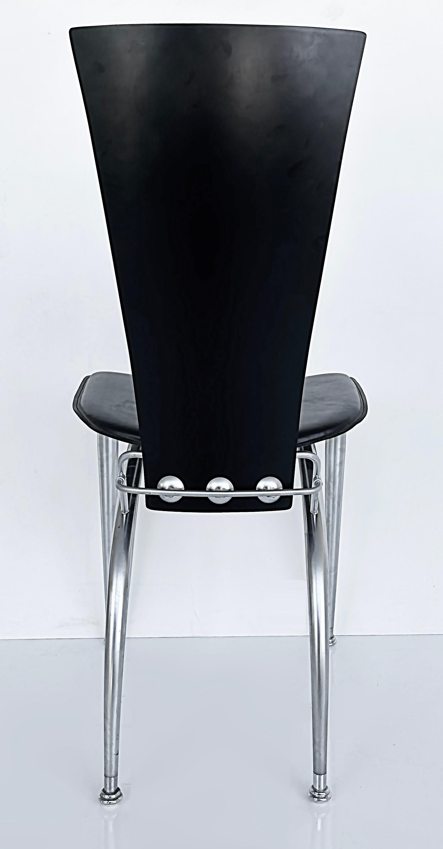 Acier inoxydable Chaises de salle à manger italiennes post-modernes en bois, cuir et acier inoxydable, lot de 4 en vente